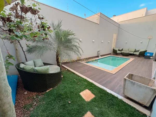 Casa Alto Padrão à venda bairro Boa Vista em Patos de Minas!