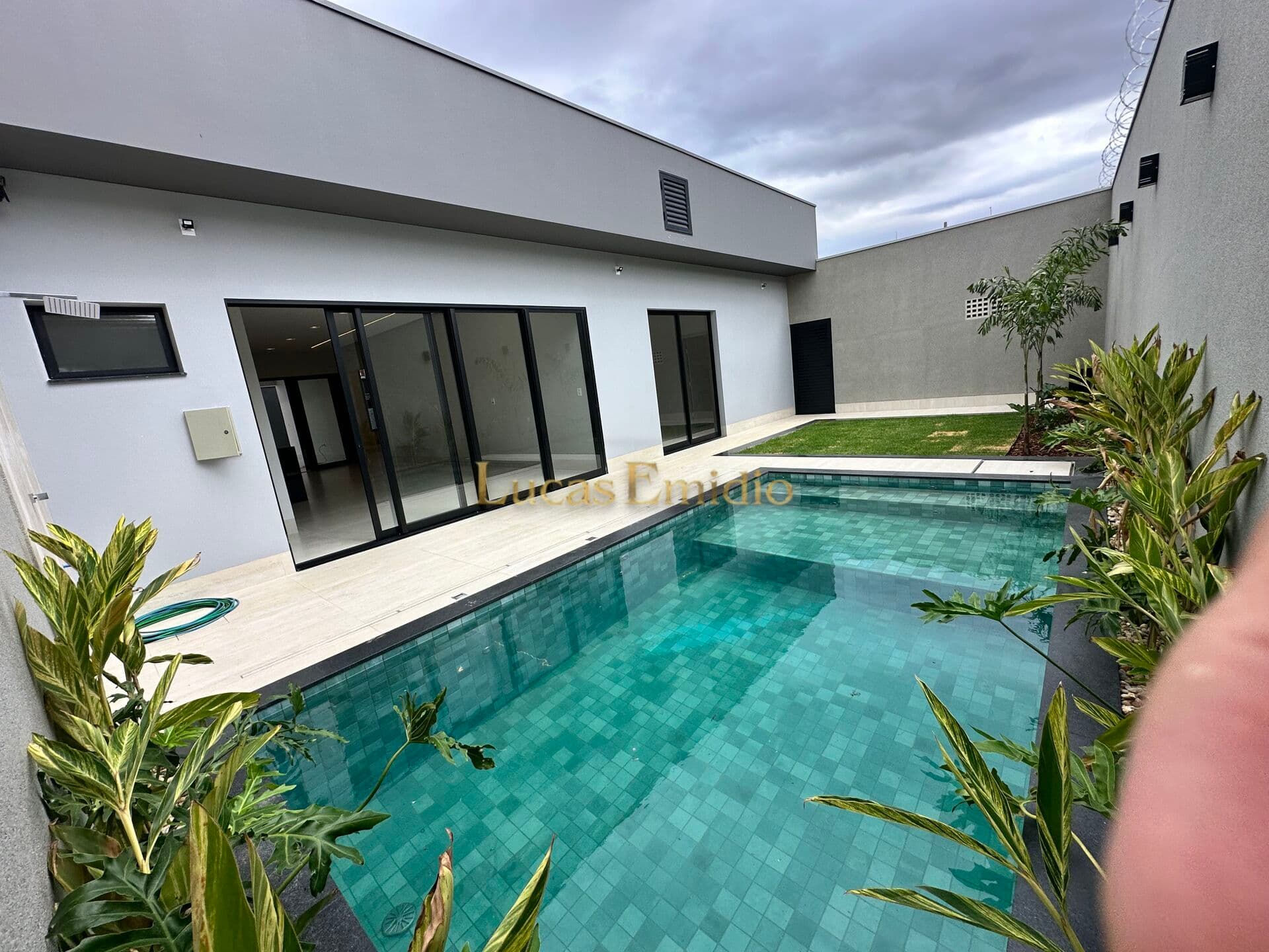 Casa Alto Padrão á venda bairro Guanabara em Patos de Minas!