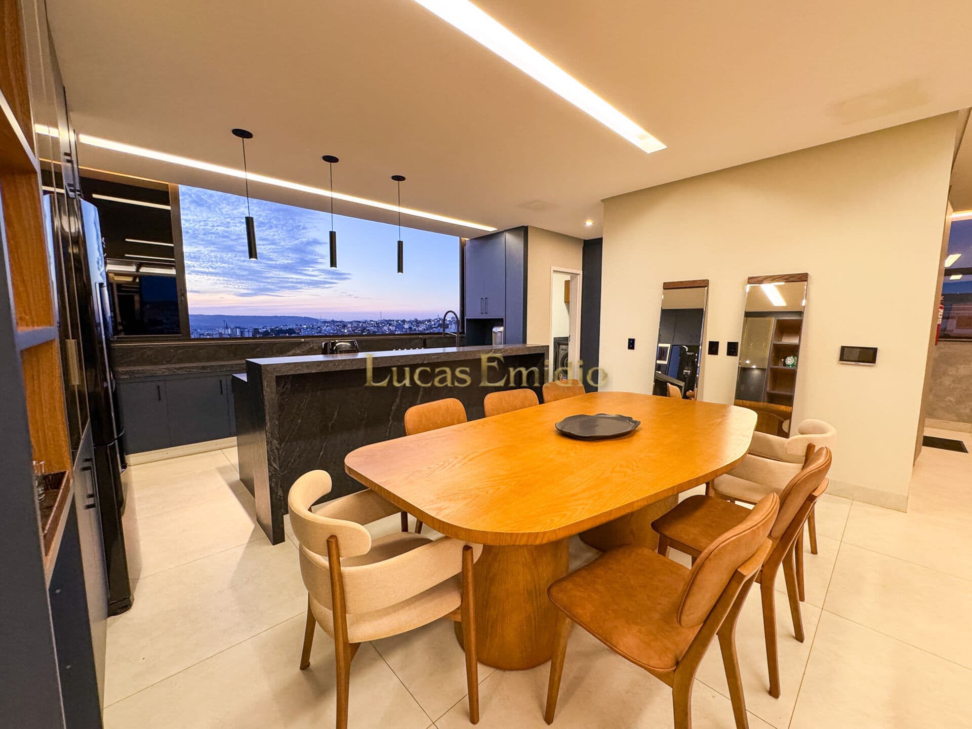 Apartamento Alto Padrão à venda bairro Jardim Califórnia Patos de Minas!