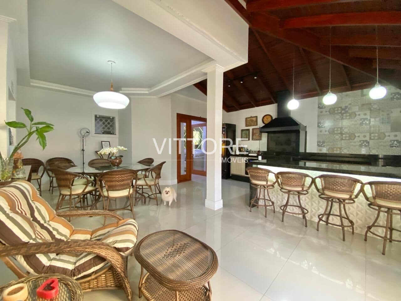 Sobrado 185m² - 03 dormitórios - Afonso Pena - São José dos Pinhais