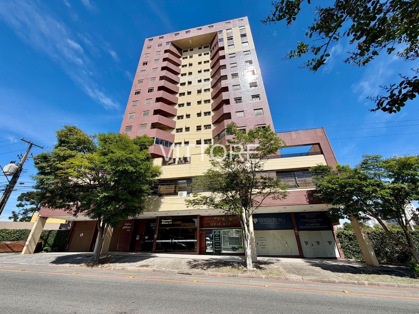 Apartamento 67m² - 02 dormitórios - Centro - São José dos Pinhais