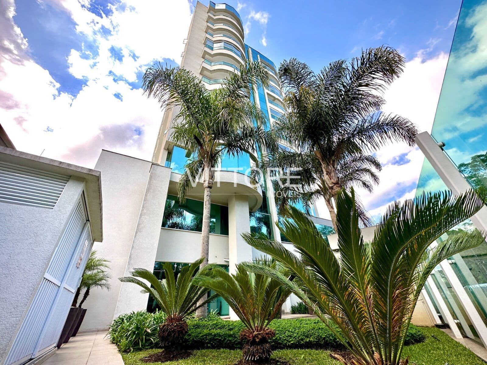 Apartamento 100m² - 02 dormitórios - Silveira da Motta - São José dos Pinhais
