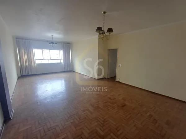 Apartamento de 160m², com 3 dormitórios sendo 1 suíte e 1 vaga de garagem á venda, próximo á Puc em Perdizes