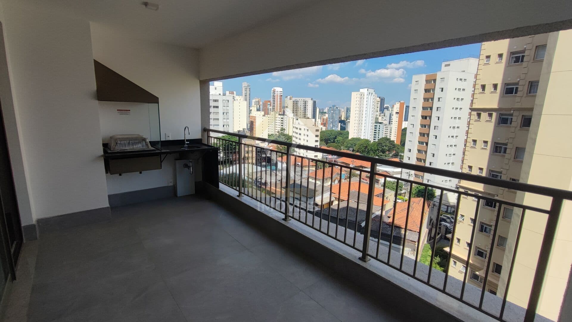 Apartamento novo 2 dormitórios, sendo 1 suíte , 1 vaga de garagem à venda na Vila Mariana