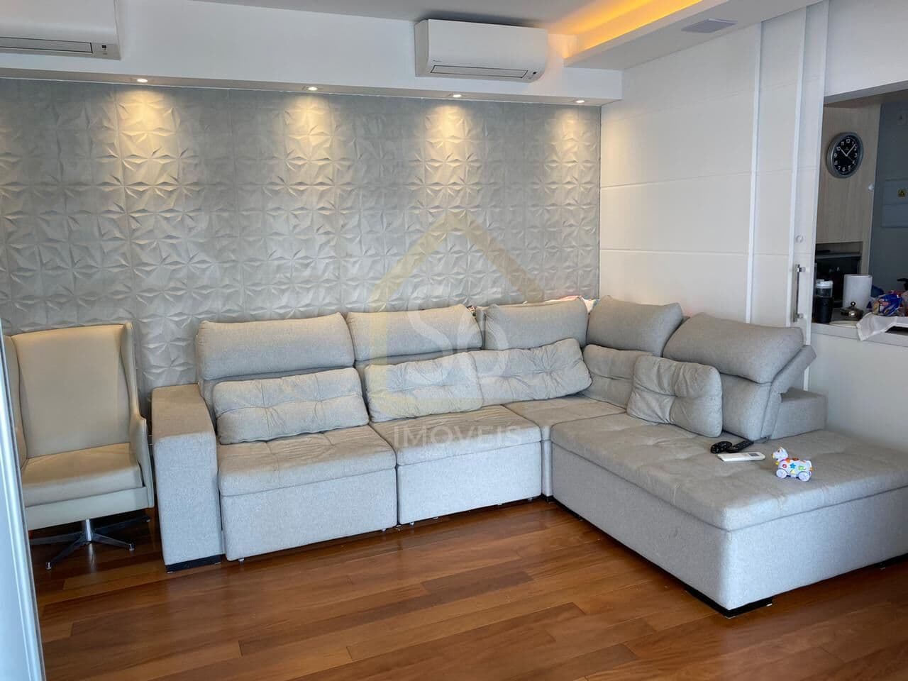 Apartamento 3 suítes, 2 vagas de garagem , sacada gourmet em Pinheiros SP