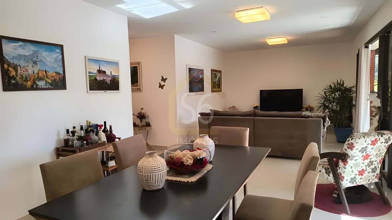 Apartamento de 208m² com 4 suítes e 4 vagas de garagem a venda na Vila Mariana