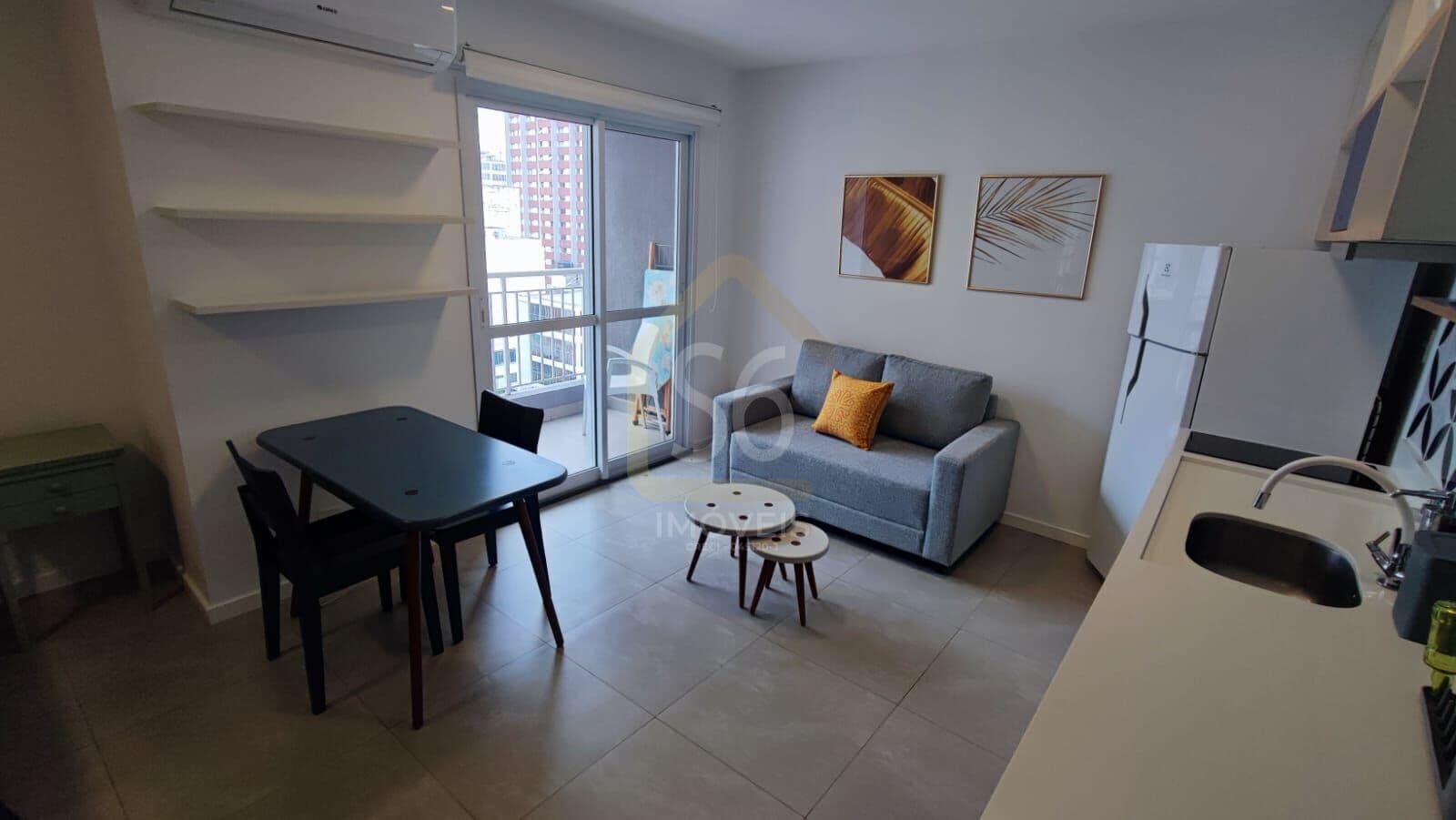 Apartamento Studio de 1 dormitório com vaga de garagem