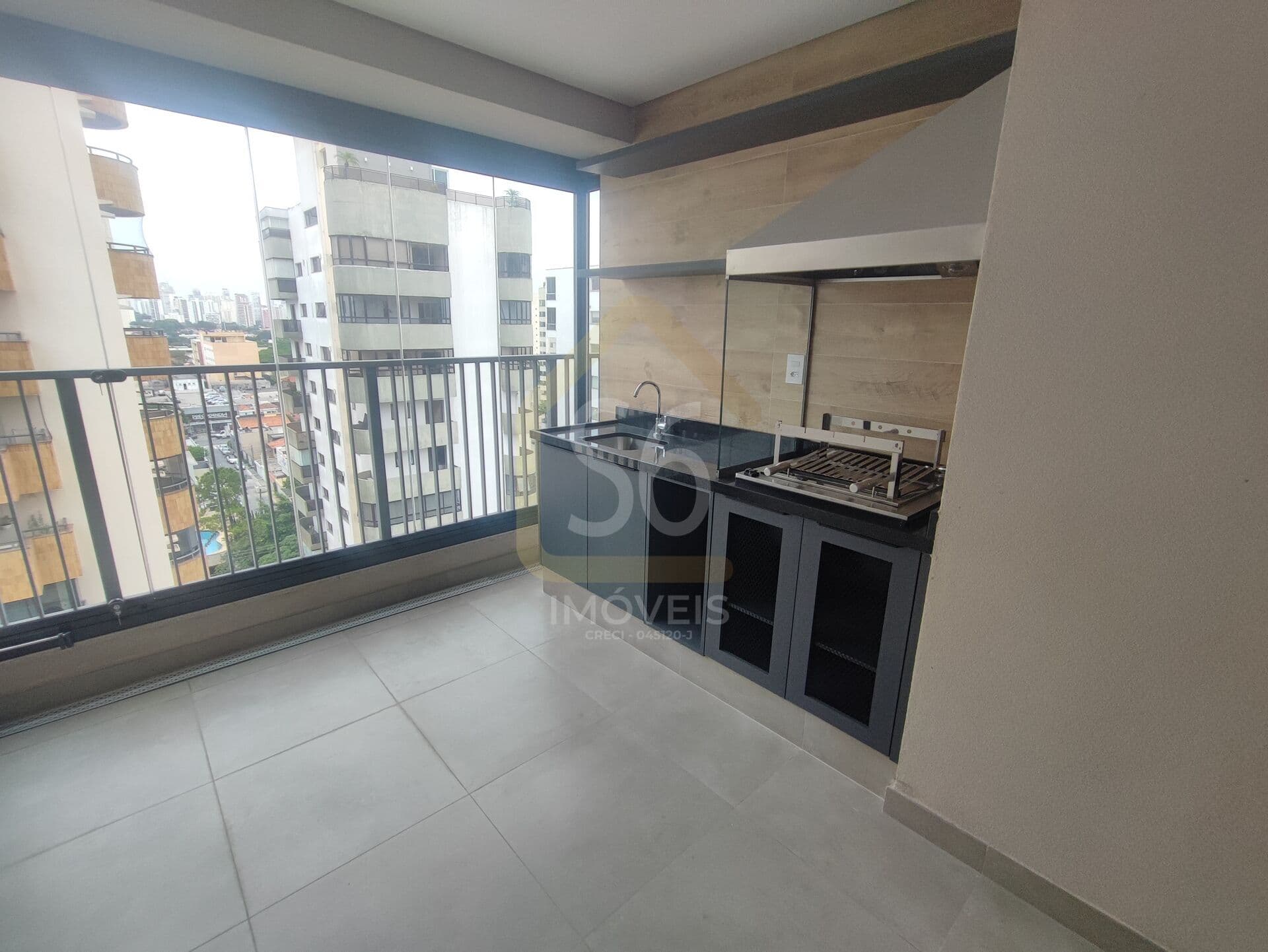 Apartamento 75m², 2 suítes 2 vgas de garagem pra alugar em Moema
