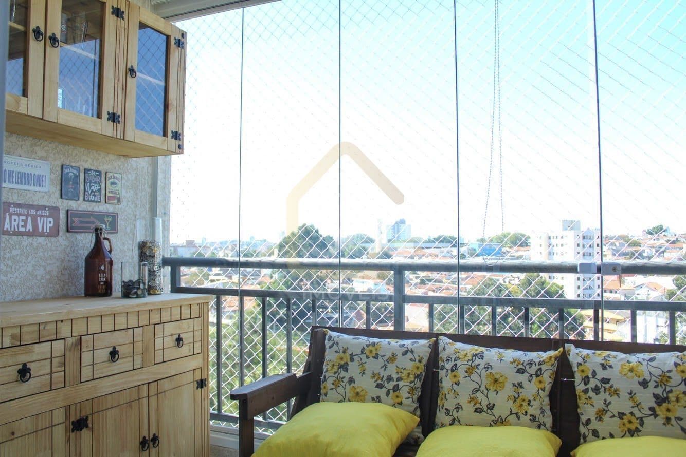 Apartamento á venda de 3 dormitórios, sendo uma suíte e uma vaga de garagem na Pen ha