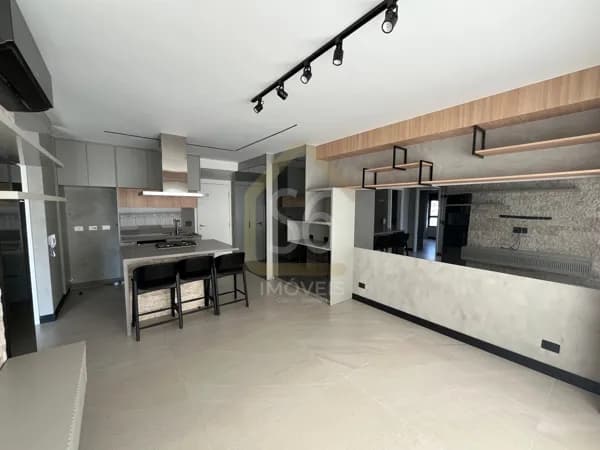 Apartamento de 62m² com 2 dormitórios para alugar em Perdizes