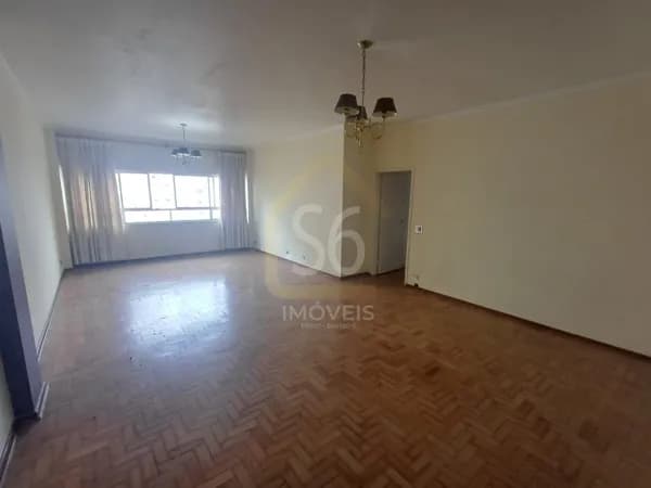 Apartamento de 160m², com 3 dormitórios sendo 1 suíte e 1 vaga de garagem á venda, próximo á Puc em Perdizes