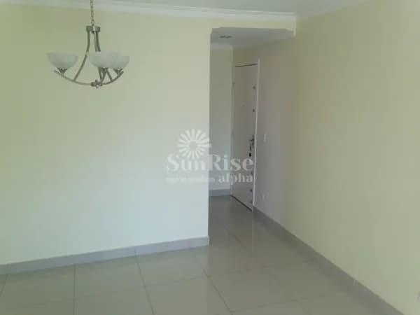 Apartamento para venda com 3 quartos e 2 vagas em Cotia por R$380mil