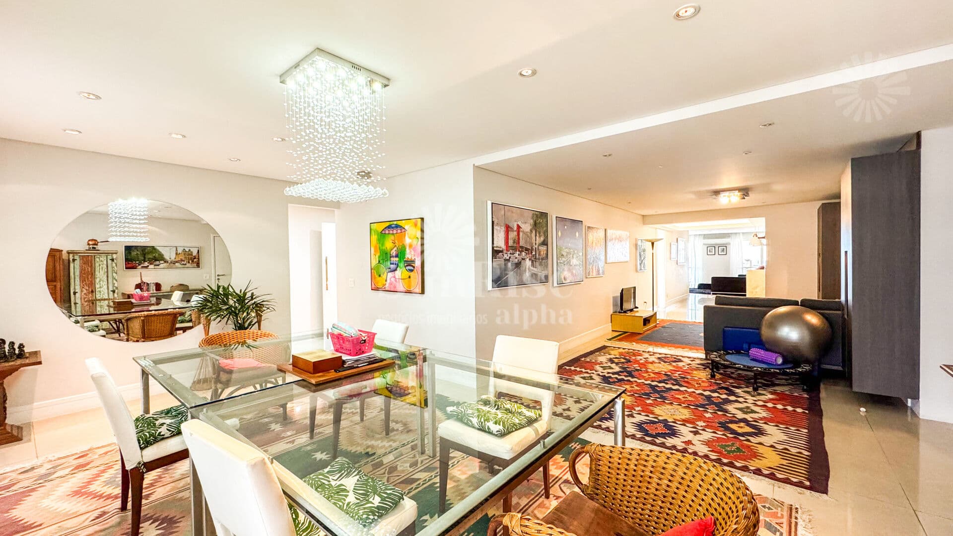 Apartamento à Venda com 5 quartos e 6 vagas - 330 m² por R$5.500.000 | Alphaville Centro Barueri/SP