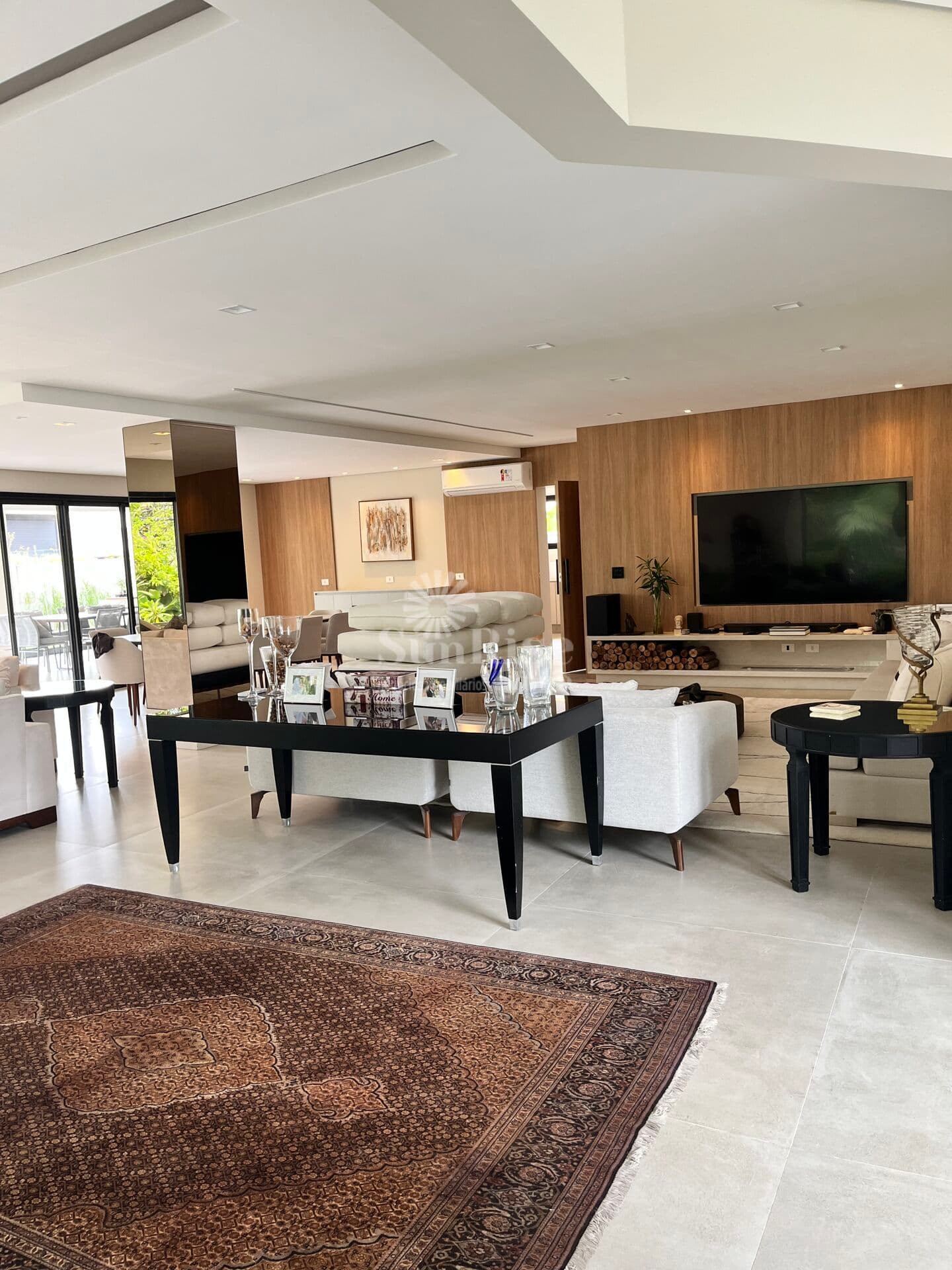 Casa à Venda em Alphaville | 4 quartos - 4 vagas 705 m² - R$15.800.000 | Alpha 2 - Barueri/SP