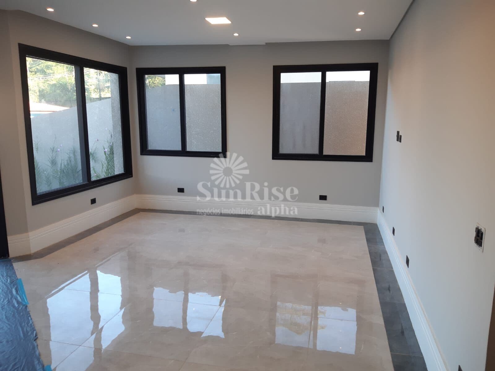 Casa à Venda Valville - Alphaville | 4 dorms - 200m² - R$2.400.000 | Santana de Parnaíba- SP