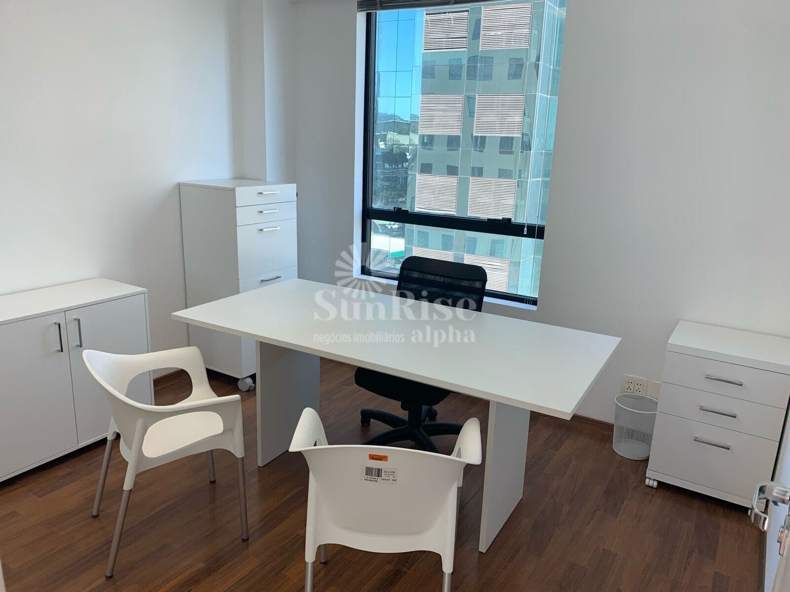 Sala Comercial para venda com 46m² R$500.000,00 West Gate Alphaville - Barueri/SP