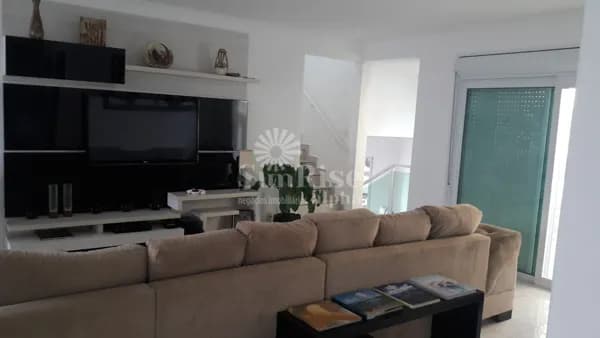 Casa de alto padrão à venda em Alphaville com 4 quartos e 6 vagas 234m² por R$ 3.200.000 Alpha 6 - Santana de Parnaíba/SP