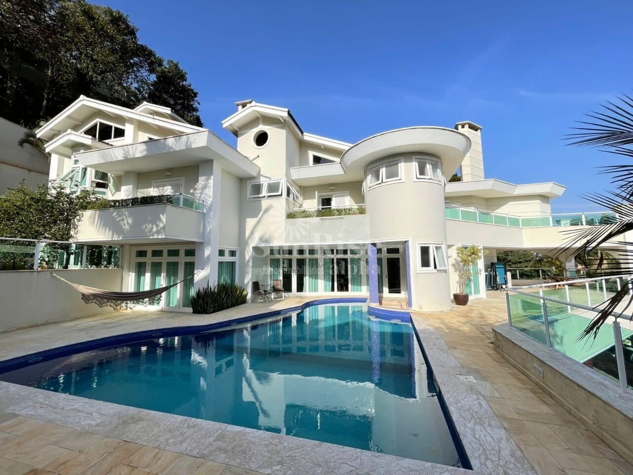 Casa Alto Padrão Tamboré 1, 1050m² de área construída em 1385m², Alphaville, Barueri, SP R$ 13.500.000,
