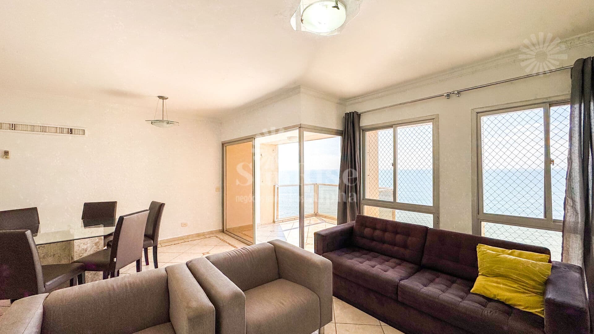 Apartamento à Venda Morro do Maluf com 3 quartos - 165 m² - R$980.000 - Guarujá-SP