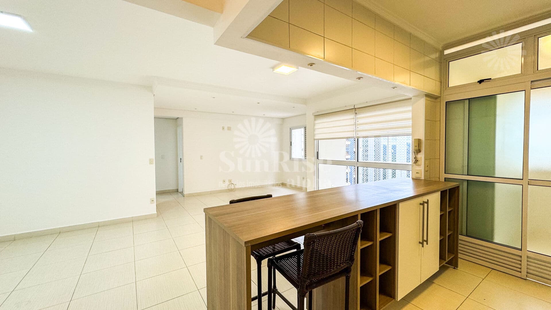 Apartamento Venda Alphaville Centro com 2 quartos e 2 vagas 84 m² por R$1.370.000 - Barueri/SP