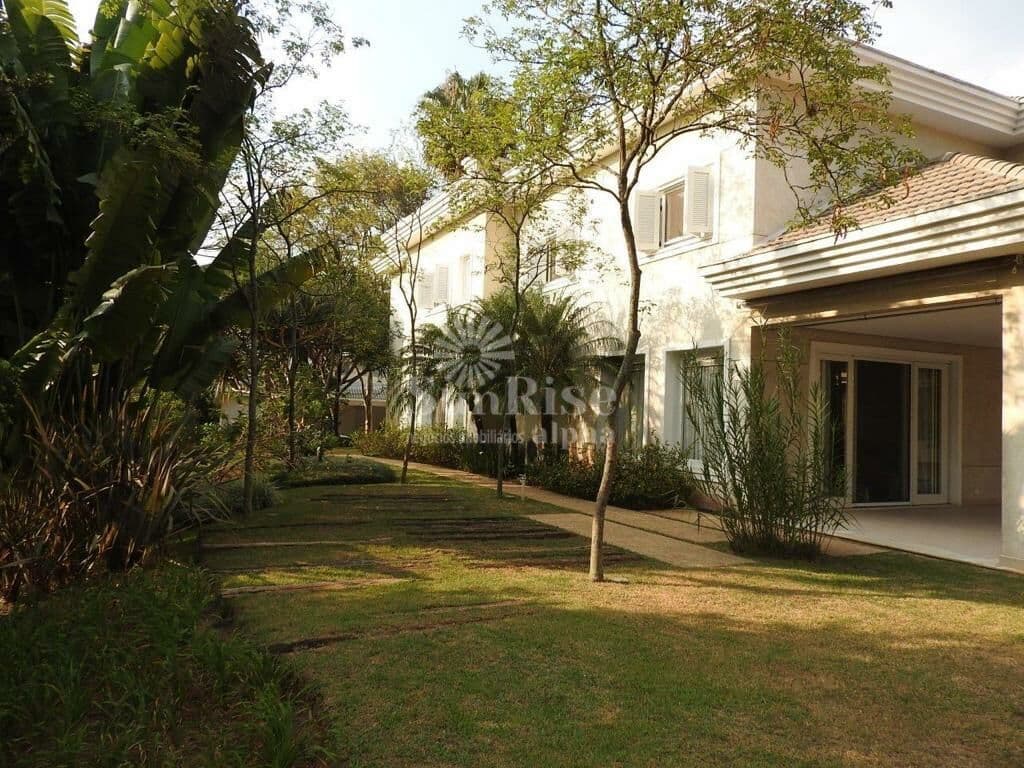 Casa à venda Tamboré 3 esquina - 900m² AC - 1.000m² T - R$19.990.000 | Alphaville - Santana de Parnaíba-SP