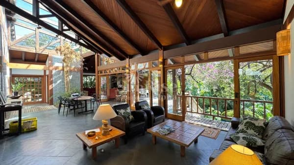 Casa semi térrea para aluguel | 650m² AC - 900m² Terreno - R$25.000 | Alphaville 3