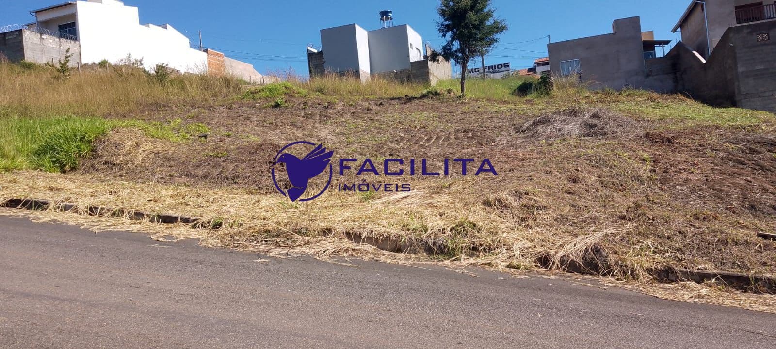 Lote/Terreno em Itaú de Minas - Centro