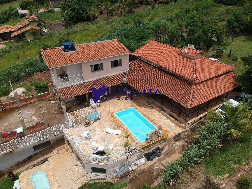 Rancho em Condomínio Santo Expedito, Passos/MG