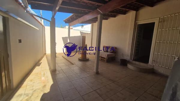 Casa em Passos - Jardim Panorama