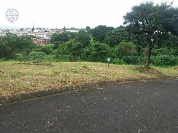 Terreno-para-Venda-em-Jardim-Satelite-Passos-MG