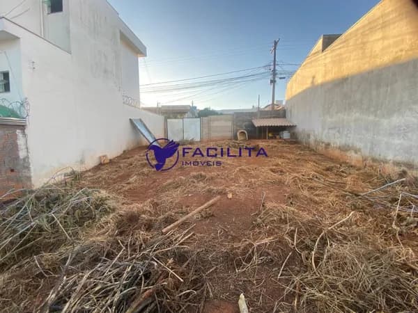 Lote/Terreno em Passos - Novo Mundo