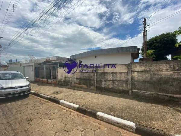 Casa em Passos - Jardim Santa Luzia