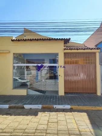 Casa em Passos - Centro