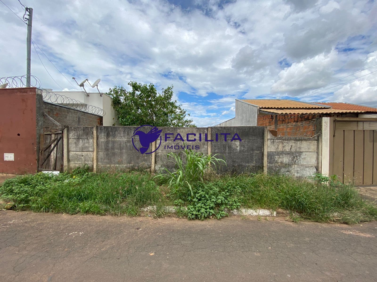 Lote/Terreno em Passos - Jardim Itália