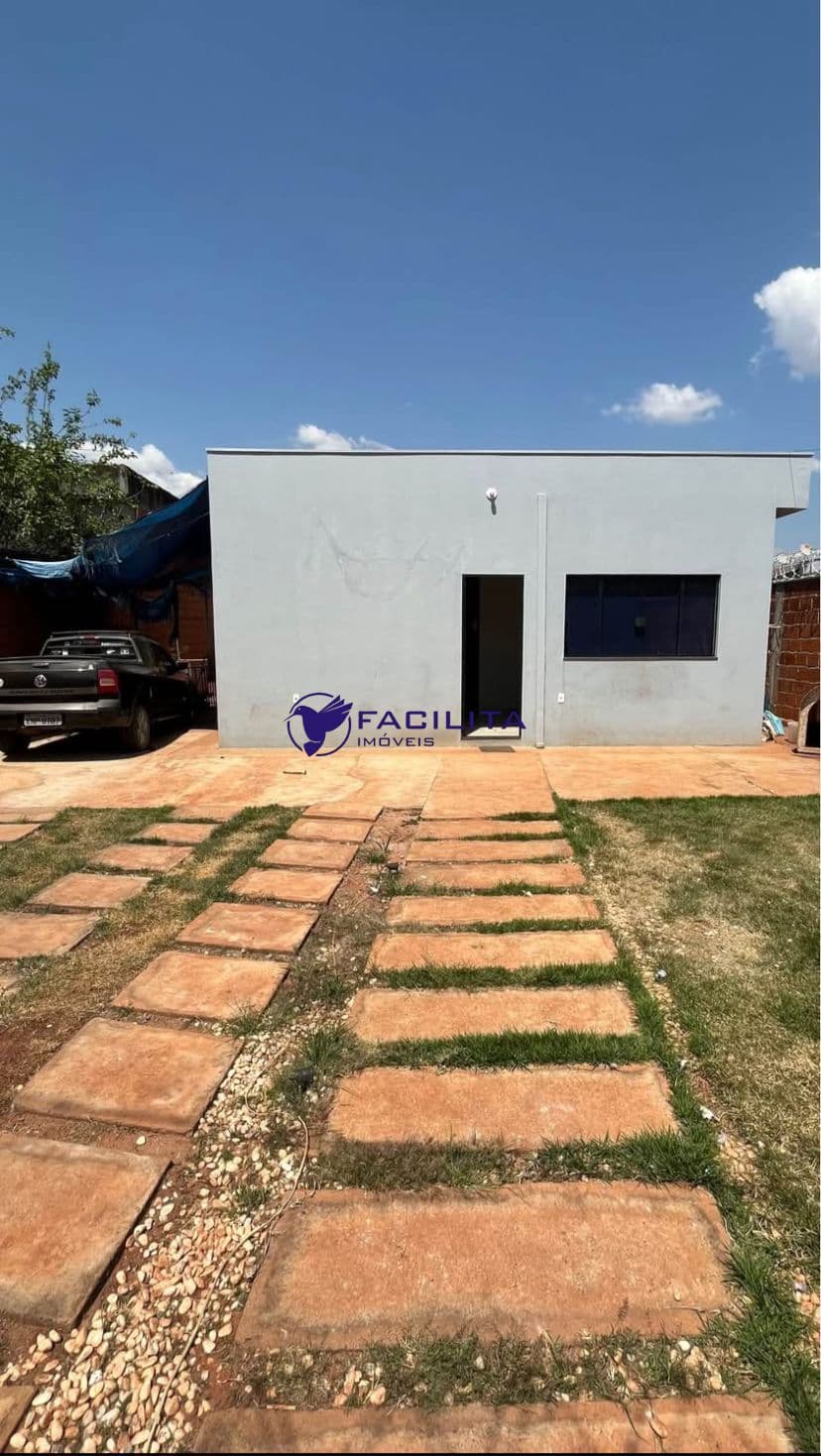 Casa em Passos - Polivalente