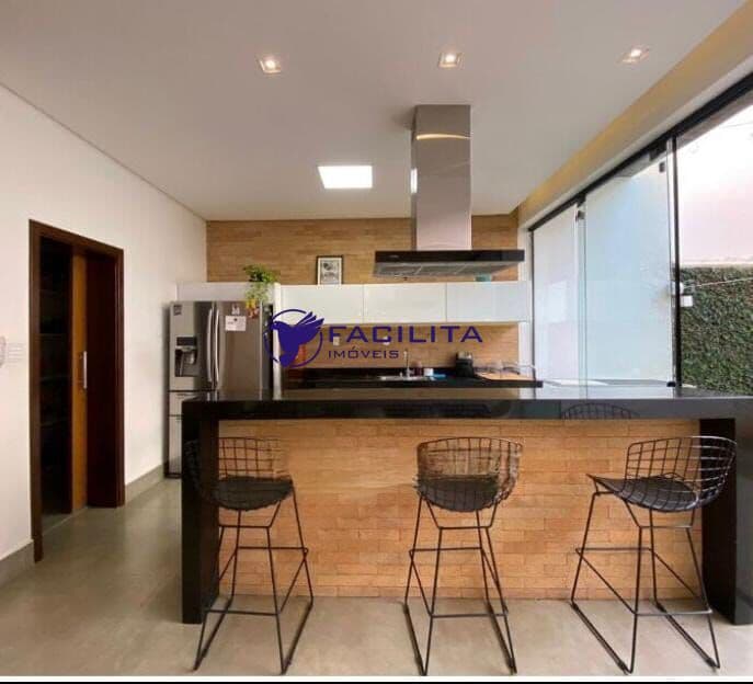 Casa em Passos - Jardim Planalto
