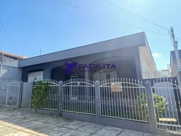 Casa em Passos - Vila Rica