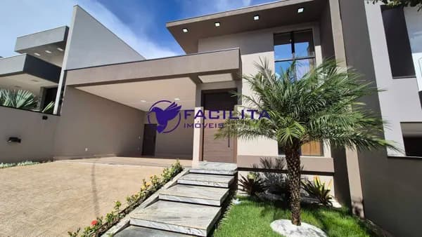 Casa em Passos - Condomínio Monte Belo