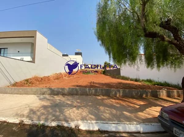 Lote/Terreno em Passos - Novo Mundo