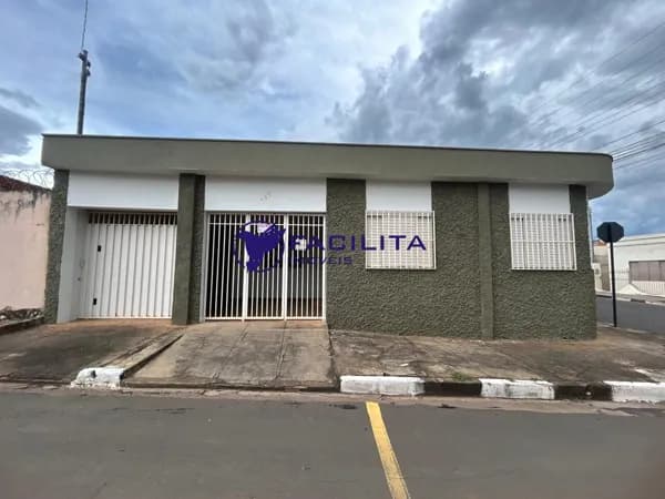 Casa em Nossa Senhora Aparecida, Passos/MG