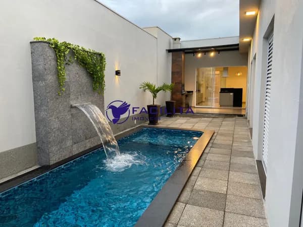 Casa em Passos - Jardim Canadá II