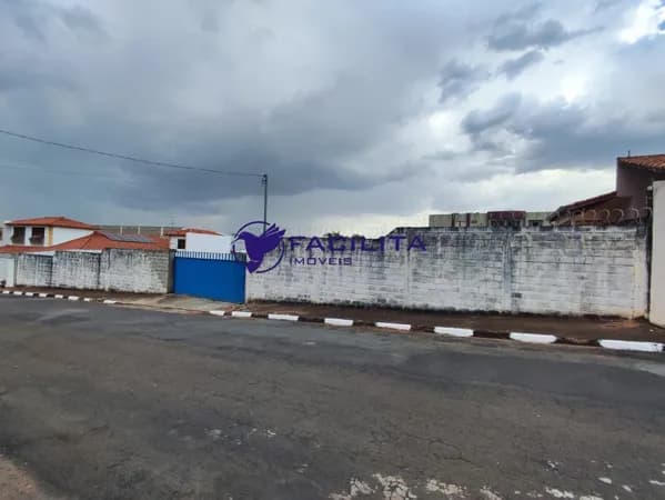 Lote/Terreno em Passos - Exposição