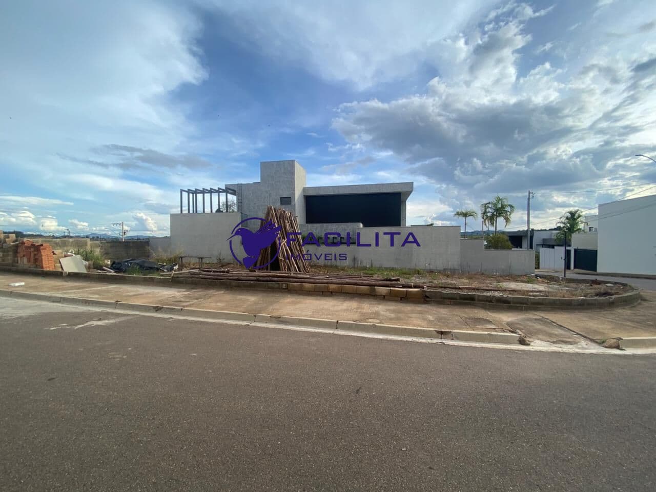 Lote/Terreno em Passos - Vila Rica