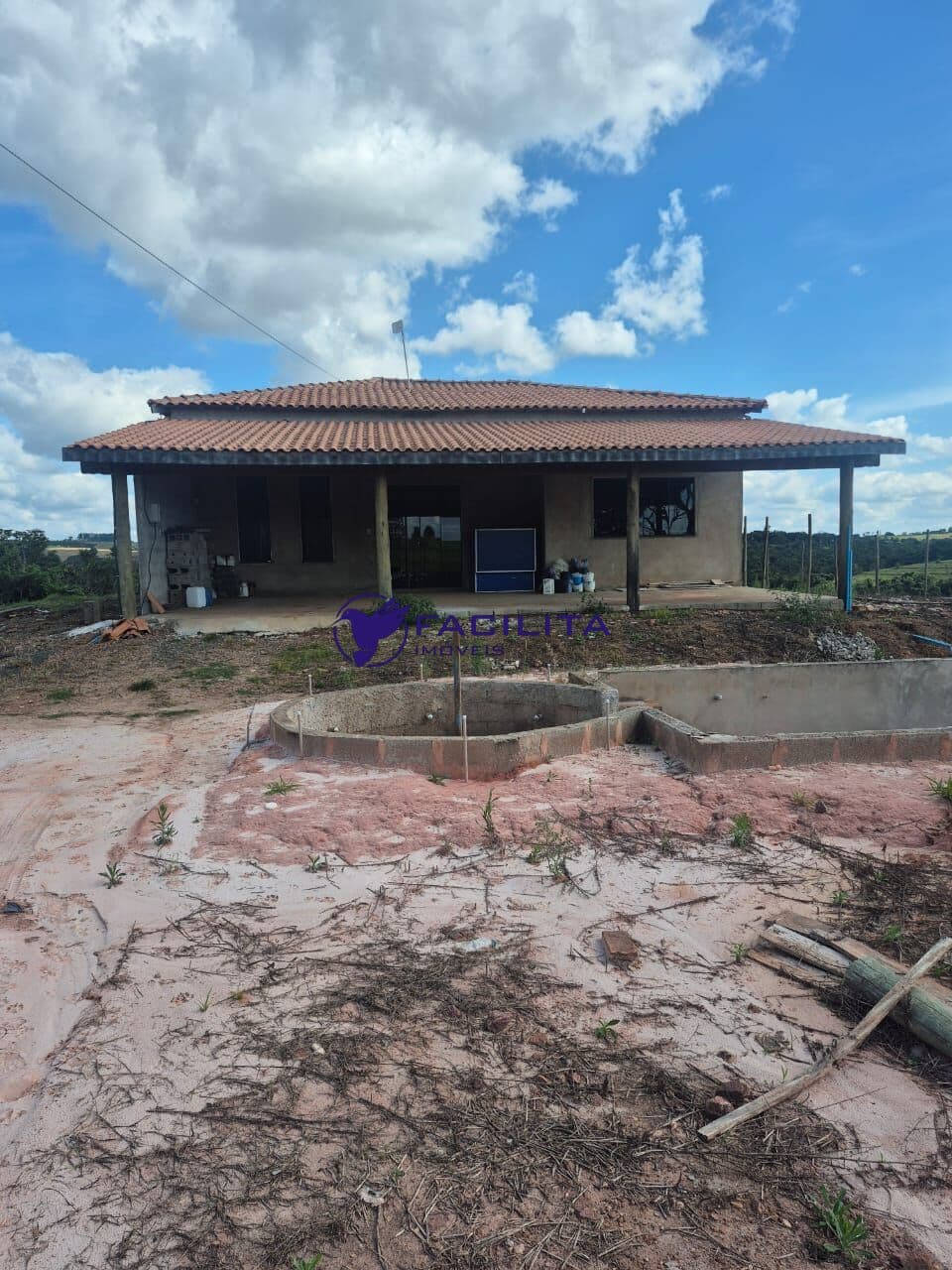 Chácara - São Sebastião do Paraíso - Próximo a Estância das Araras
