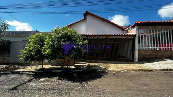 Casa em Passos - Serra Verde