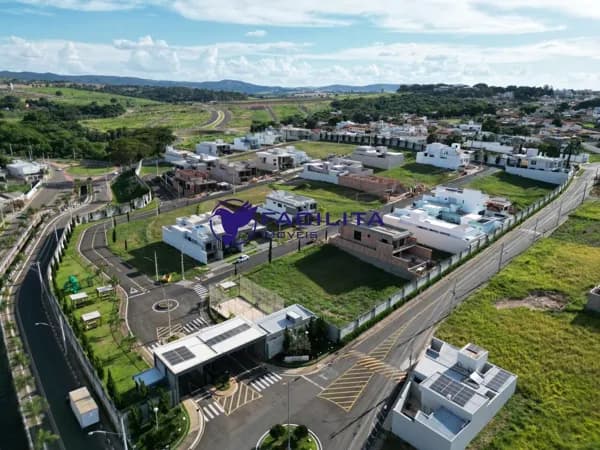 Lote/Terreno em Passos - Centro