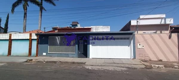 Casa em Passos - Maria Augusta