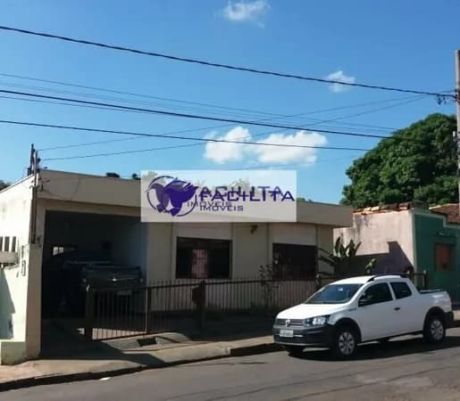 Casa em Passos - Centro