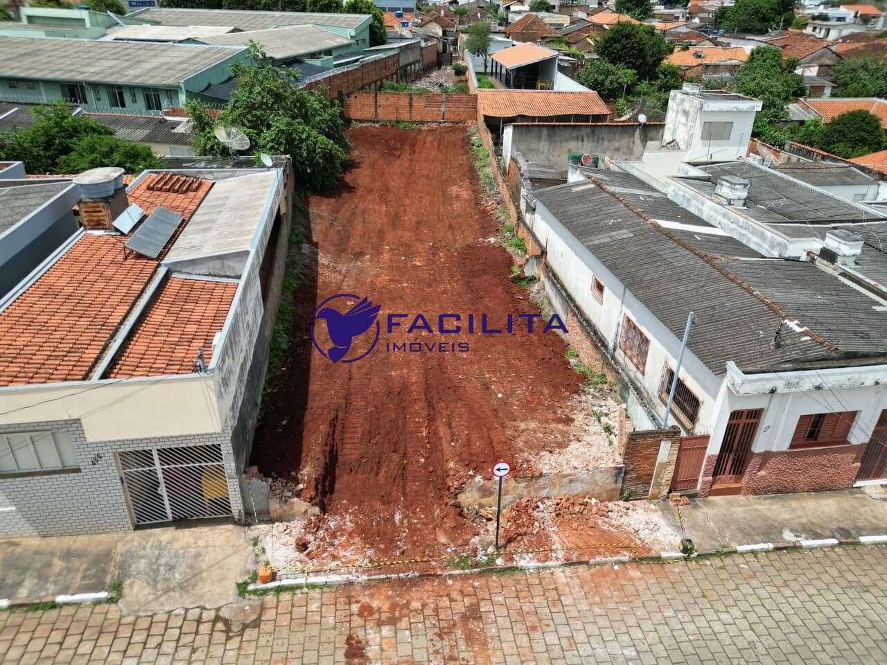 Lote/Terreno em Passos - Centro