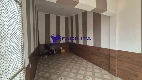 Casa em Passos - Polivalente